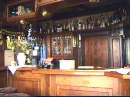 Hotel Restaurant Zur Krone Obersuhl エクステリア 写真